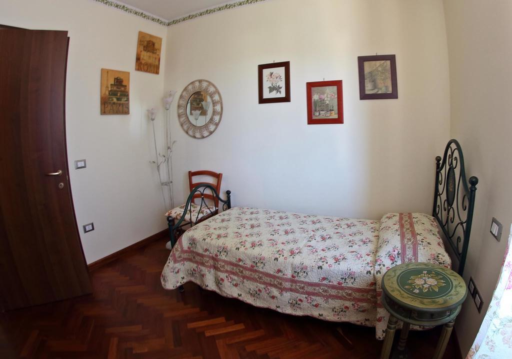 Appartamento Vacanze Magnolia E Glicine Tuoro sul Trasimeno Luaran gambar
