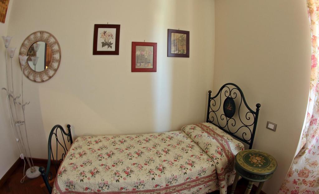 Appartamento Vacanze Magnolia E Glicine Tuoro sul Trasimeno Luaran gambar