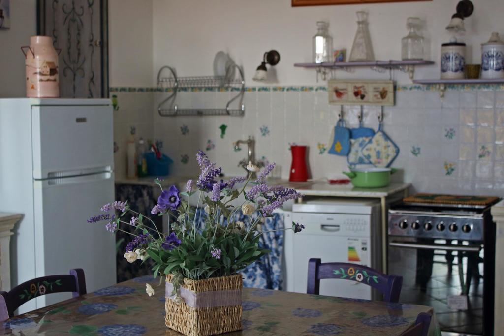 Appartamento Vacanze Magnolia E Glicine Tuoro sul Trasimeno Luaran gambar